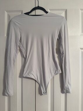 Abercrombie & Fitch Soft Matte Long Sleeve Bodysuit